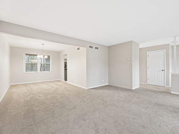 3rd image of 1505 Brentwood Pl