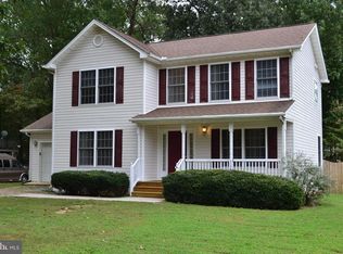 116 Locust Ave, Colonial Beach, VA 22443