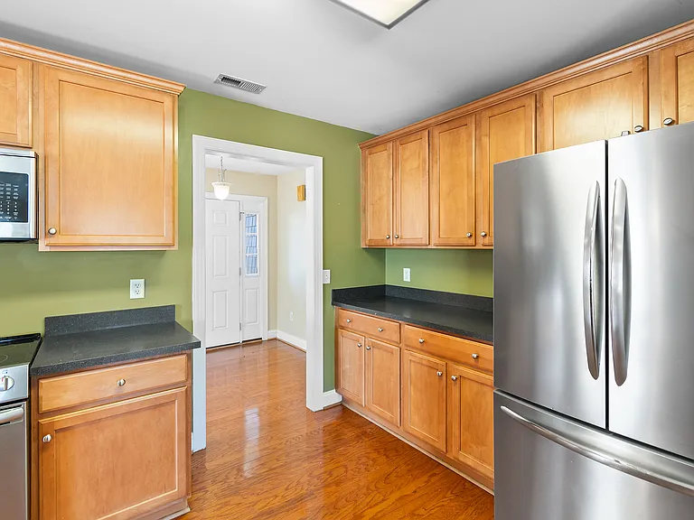 5003 Summerswell Ln SE — Photo 17