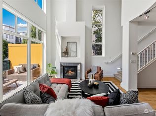 17 W Mercer St APT 1, Seattle, WA 98119