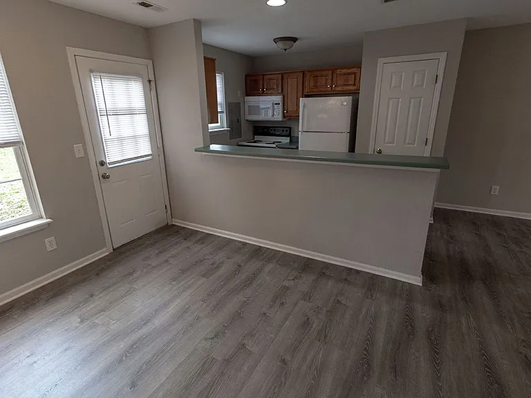 4501 Rice Rd — Photo 12