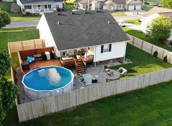 2nd image of 41 Park Ln