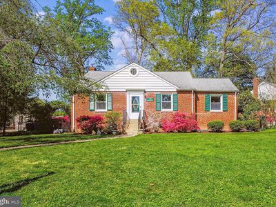 2901 Collins Ave, Silver Spring, MD, 20902