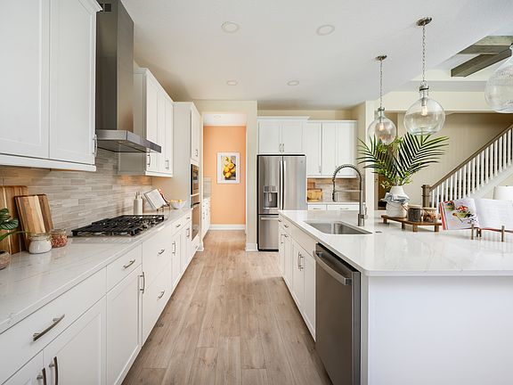 Bayside II at Pasadena Woods Gourmet Kitchen