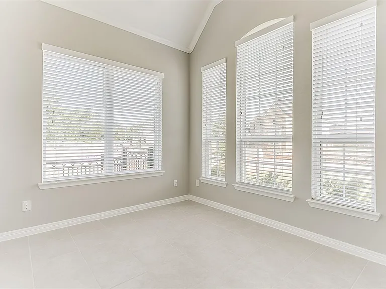 4227 Carol Ridge Dr — Photo 15