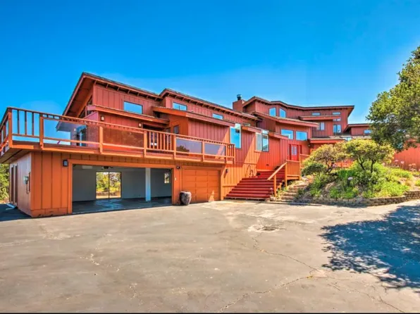 404 Hidden Valley Rd, Royal Oaks, CA 95076