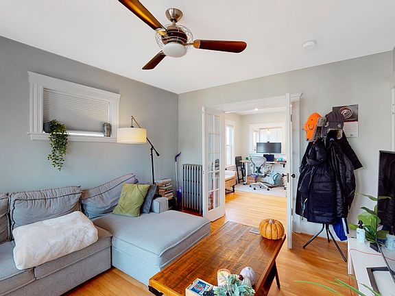 2nd image of 304 Lamartine St Unit 3