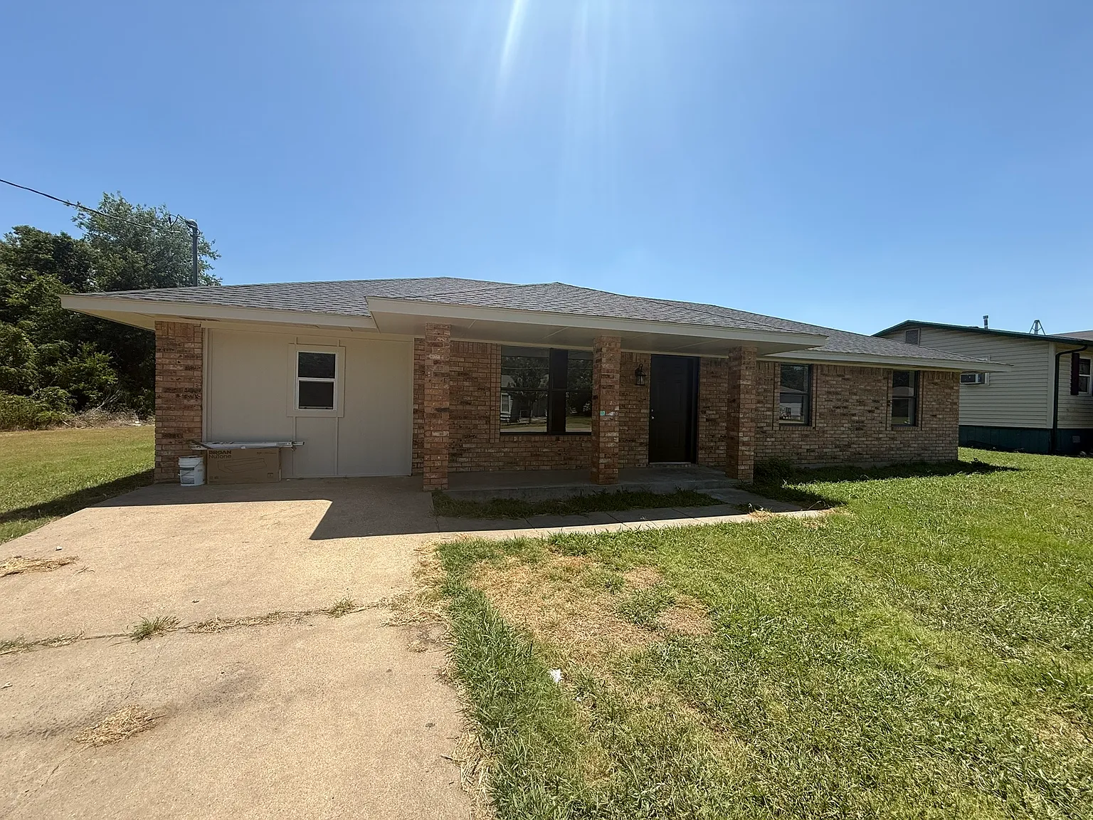 4 bed, 1616 sqft, $1,950 — Photo 1
