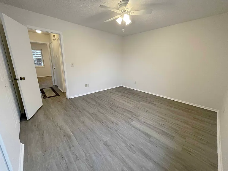 11004 NW Player Dr — Photo 29