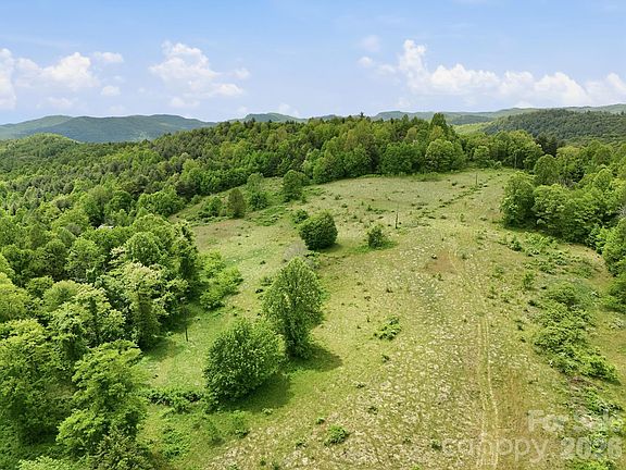 4th image of 4105 Pinnacle Mountain Rd