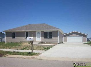 3340 Fall Valley Dr, Columbus, IN