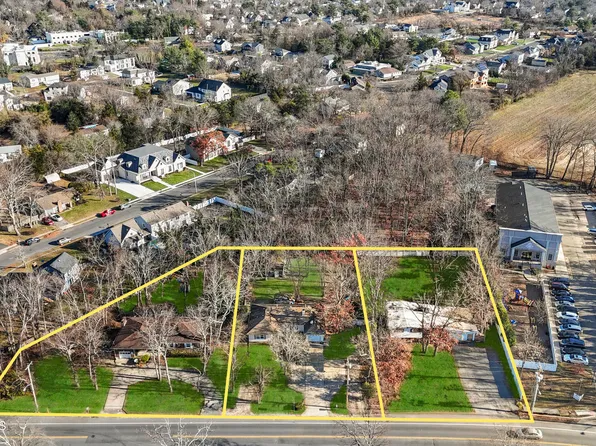 295 Joe Parker Road, Lakewood, NJ 08701