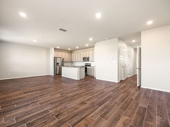 3rd image of 7847 Abbey Pl