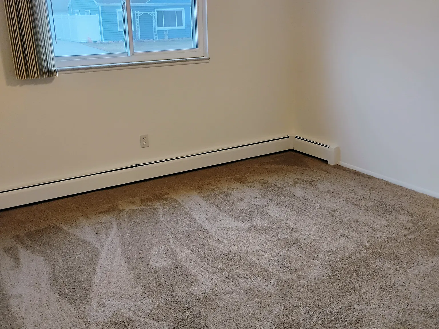 1 bed, 700 sqft, $975 — Photo 4