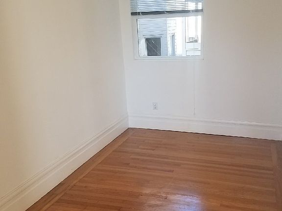 5th image of 724 6th Ave APT 02