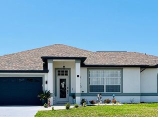 16 SW 37th Ave, Cape Coral, FL 33991