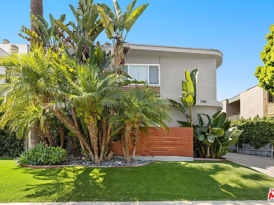 【LOHEN】Kyochan 11921 Goshen Ave, Los Angeles, CA 90049 | MLS #25509509 | Zillow