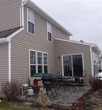 3rd image of 4908 Ernest Way