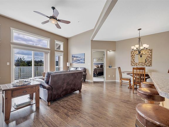 3rd image of 6245 Pleasant Ridge Pl #101
