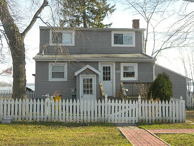 1st image of 645 Tebbston Dr
