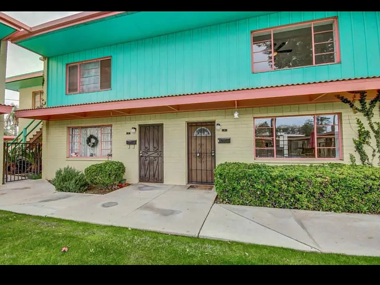 450 W Earll Dr #4 — Photo 8