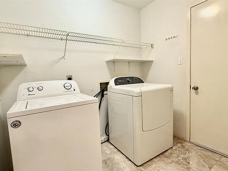 18 Dellforest Ct — Photo 10