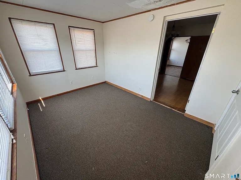 1097 Dixwell Ave — Photo 5