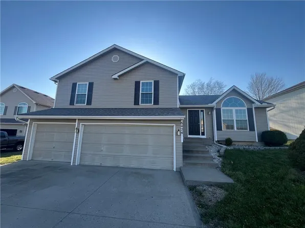 8424 N Winfield Ave, Kansas City, MO 64153