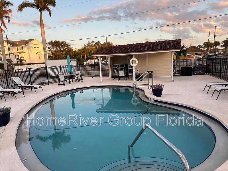 2nd image of 2600 N Paula Dr Unit B