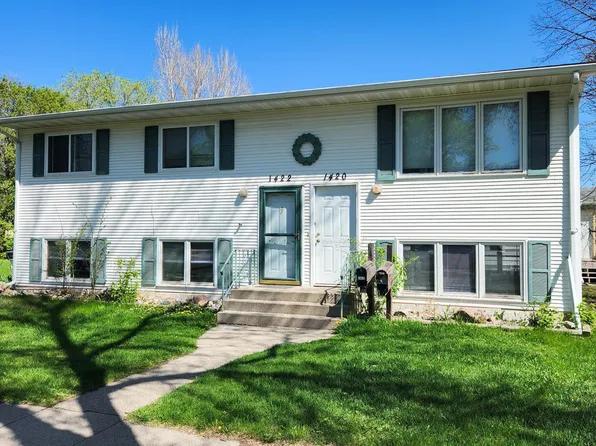 1420 6th Ave N, Moorhead, MN 56560