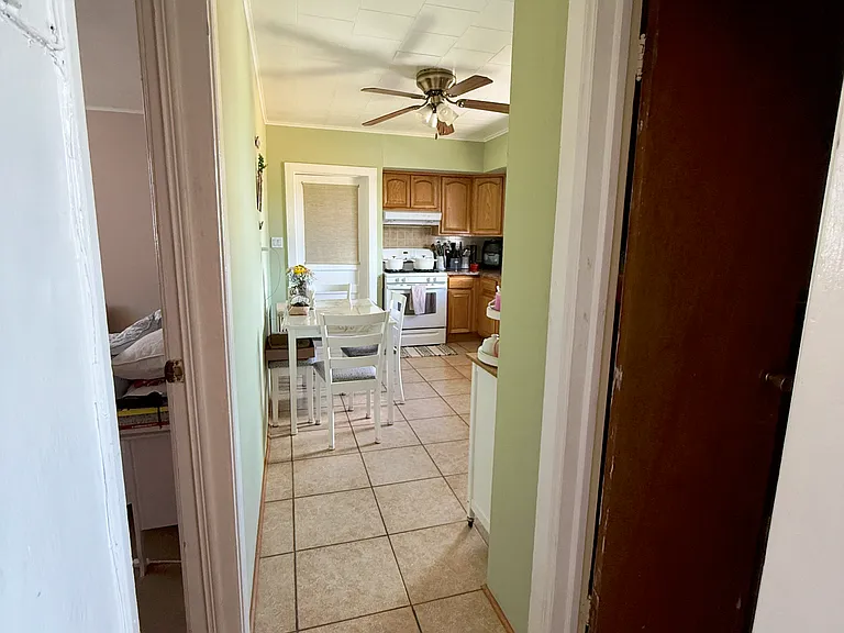 15 Tappan St #2 — Photo 12