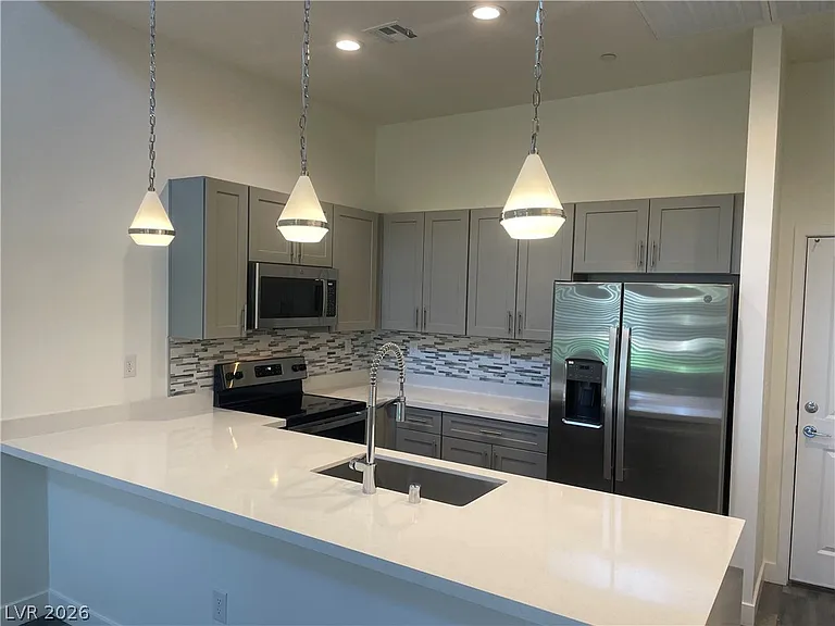 11484 Roaring Peak Dr — Photo 5