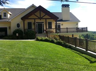 728 Walker Rd, Waynesville, NC 28786