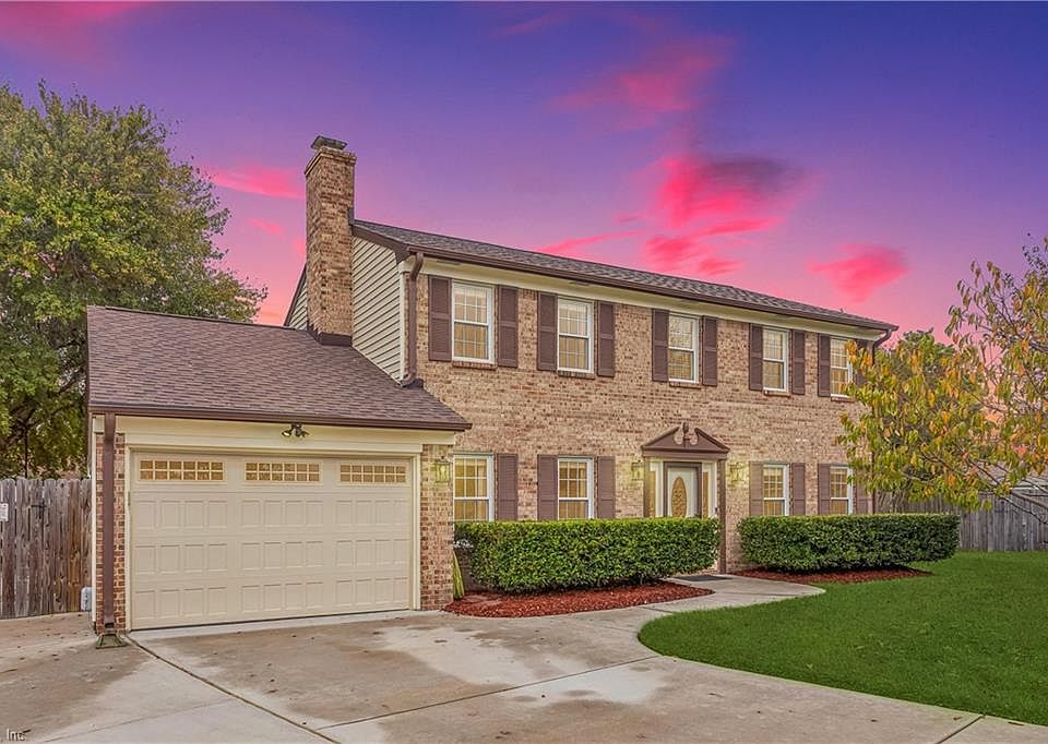 1st image of 901 Emory Ct