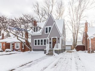 1035 Larkmoor Blvd, Berkley, MI