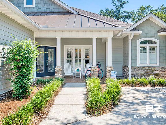 5th image of 13 Baywalk Ct