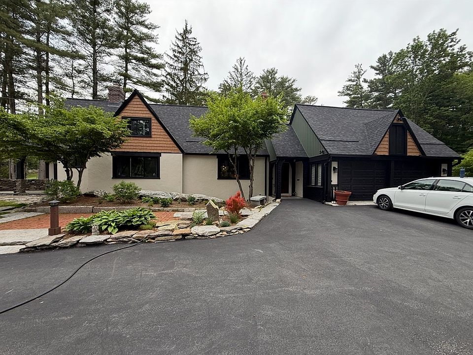 1st image of 272 Eastford Rd