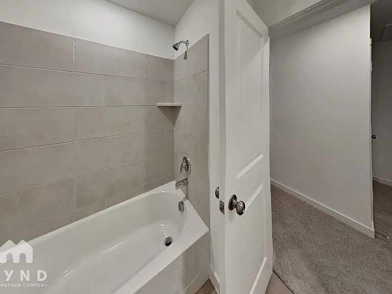 1746 Milton Dr — Photo 25