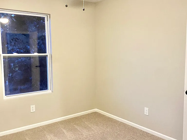 4031 Flora Ave — Photo 28
