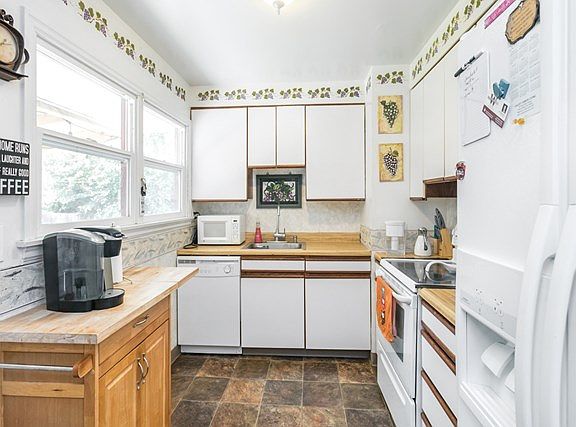 5th image of 181 Boyer Dr