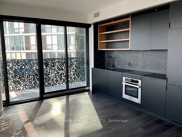 55 Charles St E #3706 — Photo 14