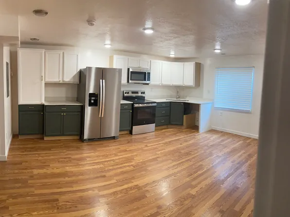 (undisclosed Address), Layton, UT 84040