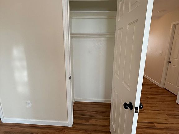 5th image of 4520 Bradpoint Dr