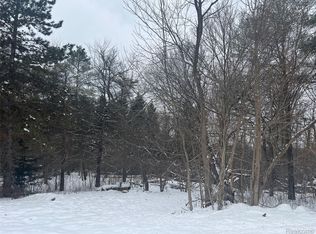 Hegel Rd, Goodrich, MI 48438