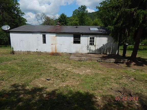 3rd image of 159 Dale Dr