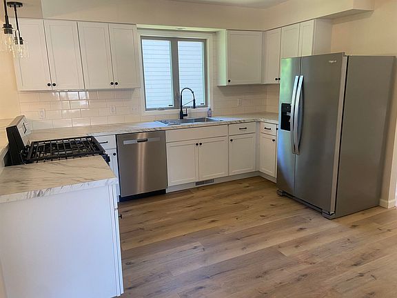 4th image of 1603 Sheridan Dr