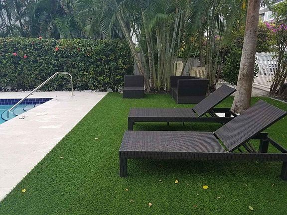 5th image of 361 Collins Ave #4