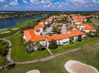 5060 Harmony Cir APT 103, Vero Beach, FL 32967