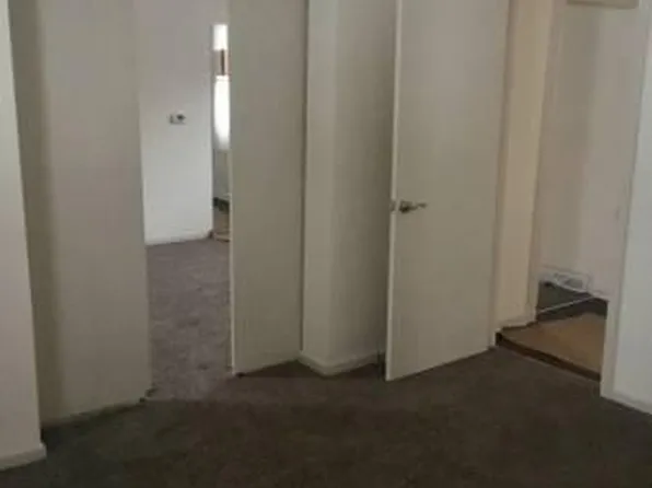 304 Martha St, Oakdale, PA 15071