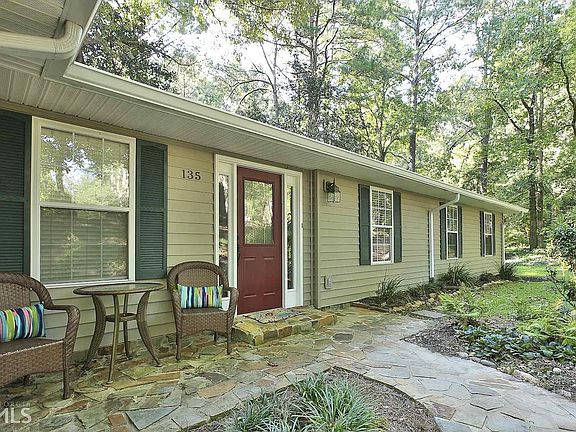 4th image of 135 Loblolly Cir
